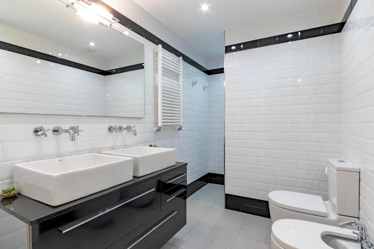 Gran Apartamento Con Estilo En El Centro De Билбао Екстериор снимка